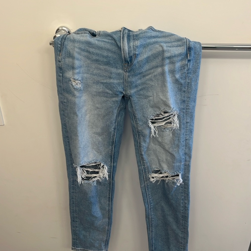 American Eagle Straight Leg Jeans